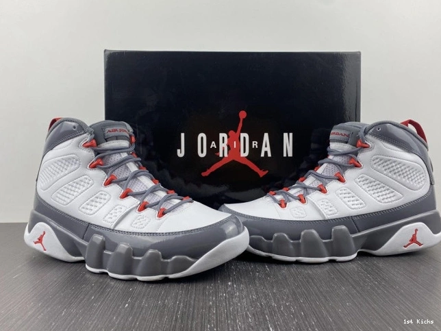 1st Kicks Shoes Red CT8019-162 Jordan 9 Air Fire 0730